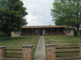 2711 Cannon Cir, Morristown, TN 37814