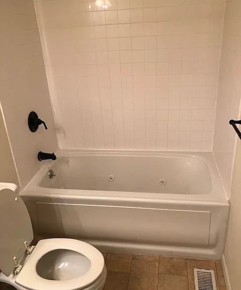 1000 Lakewood Dr #1 — Photo 12
