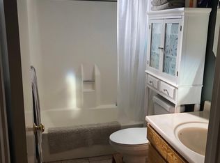 1286 E Red Oak Pl, Camarillo, CA 93010