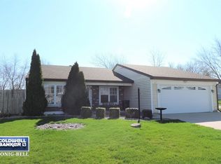 20449 S Graceland Ln, Frankfort, IL 60423