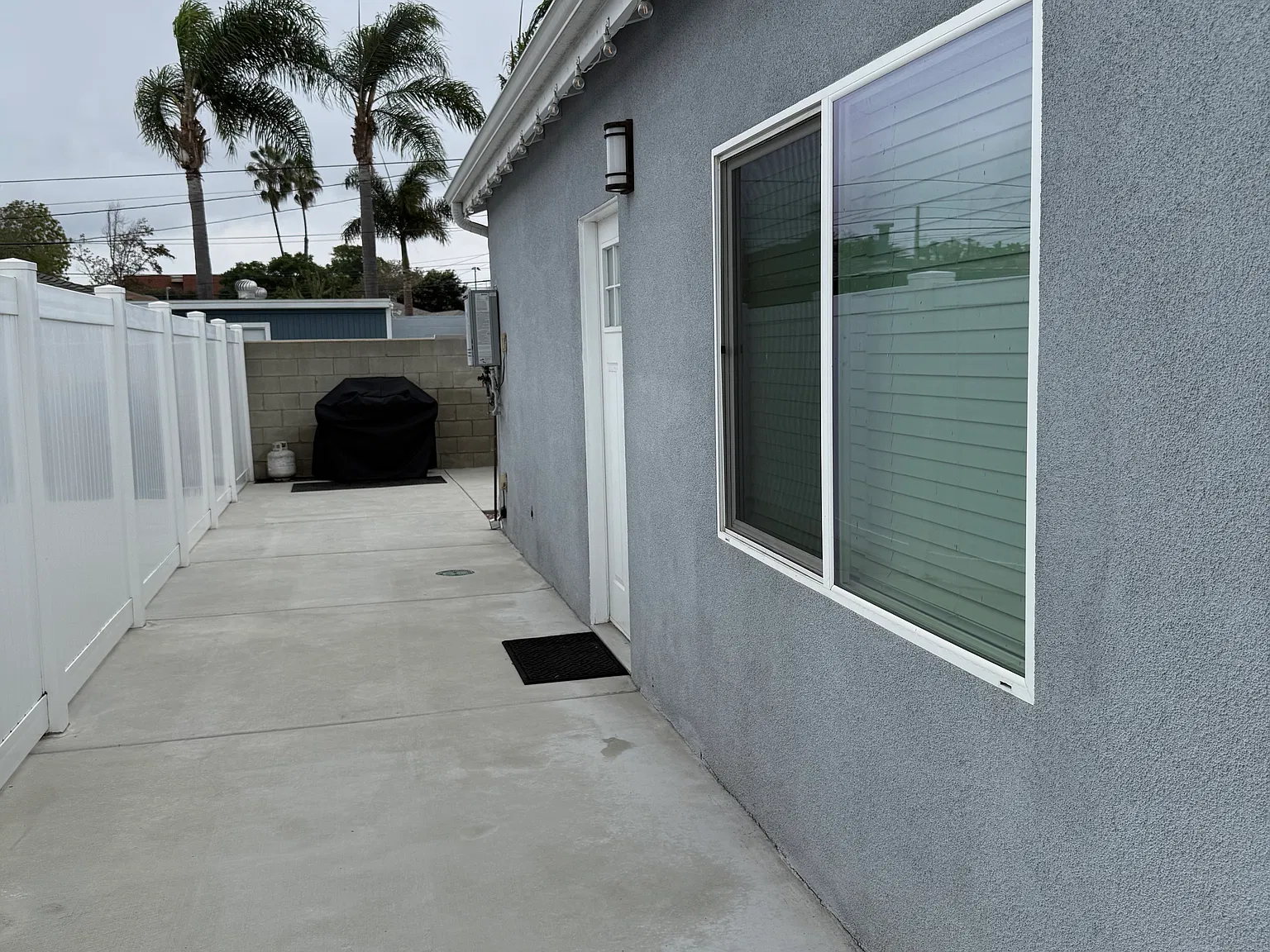 1 bed, 667 sqft, $3,000 — Photo 3