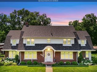 405 S University St, Vermillion, SD 57069