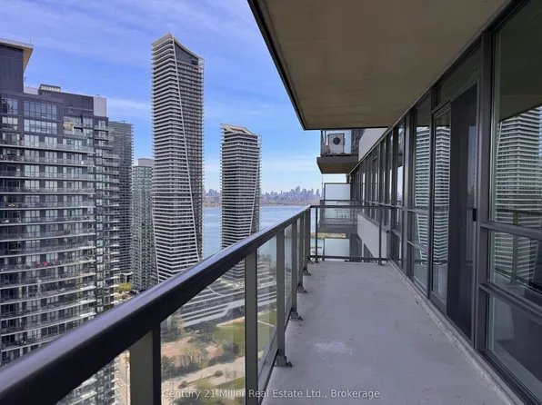 2230 Lake Shore Blvd W, Toronto, ON