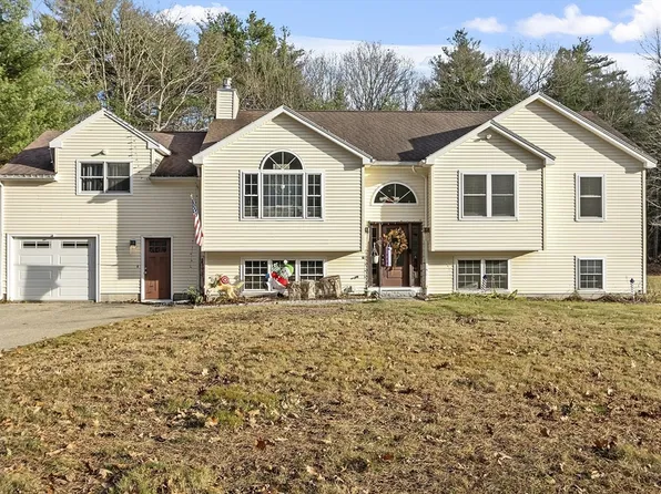 50 Cranberry Meadow Rd, Charlton, MA 01507