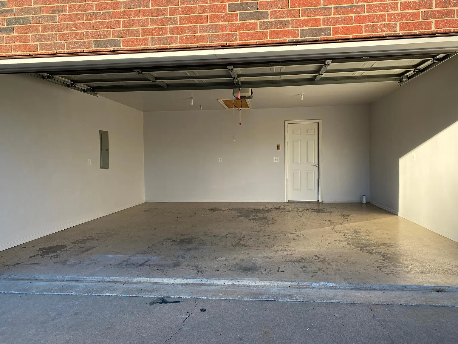 4000 SW Moline Ave — Photo 2