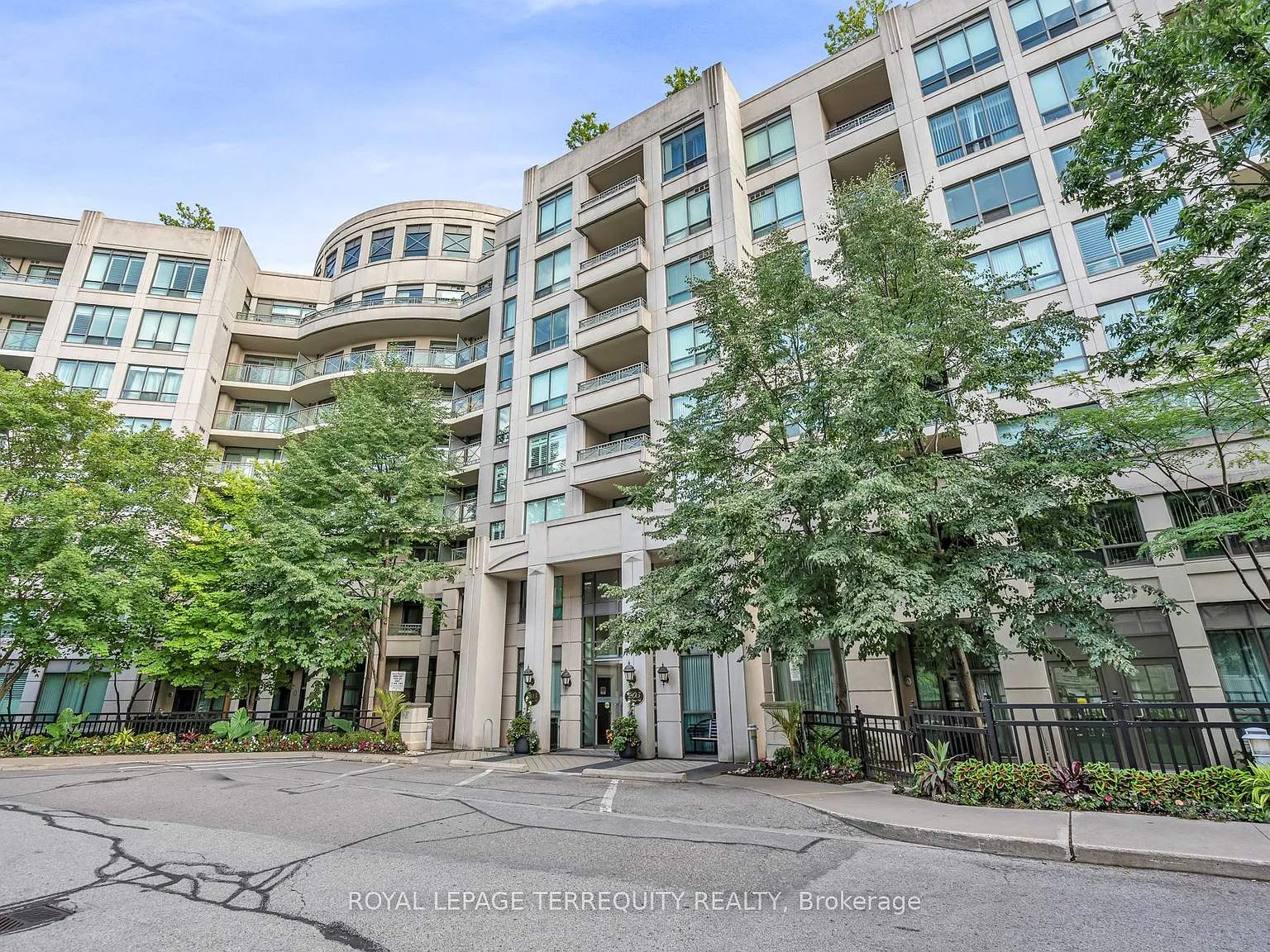 The Hemingway — Photo 1