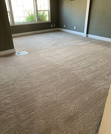 5th image of 3607 Creston Dr