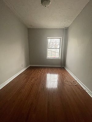 5th image of 732 E 21st St APT 1A