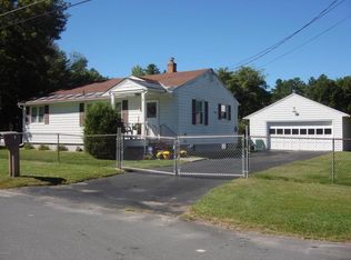 8 Newton Ave, Pittsfield, MA 01201
