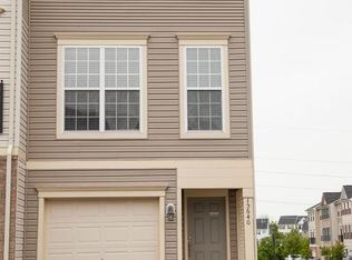 15640 John Diskin Cir #182, Woodbridge, VA 22191