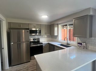 2762 Gilham Rd, Eugene, OR 97408