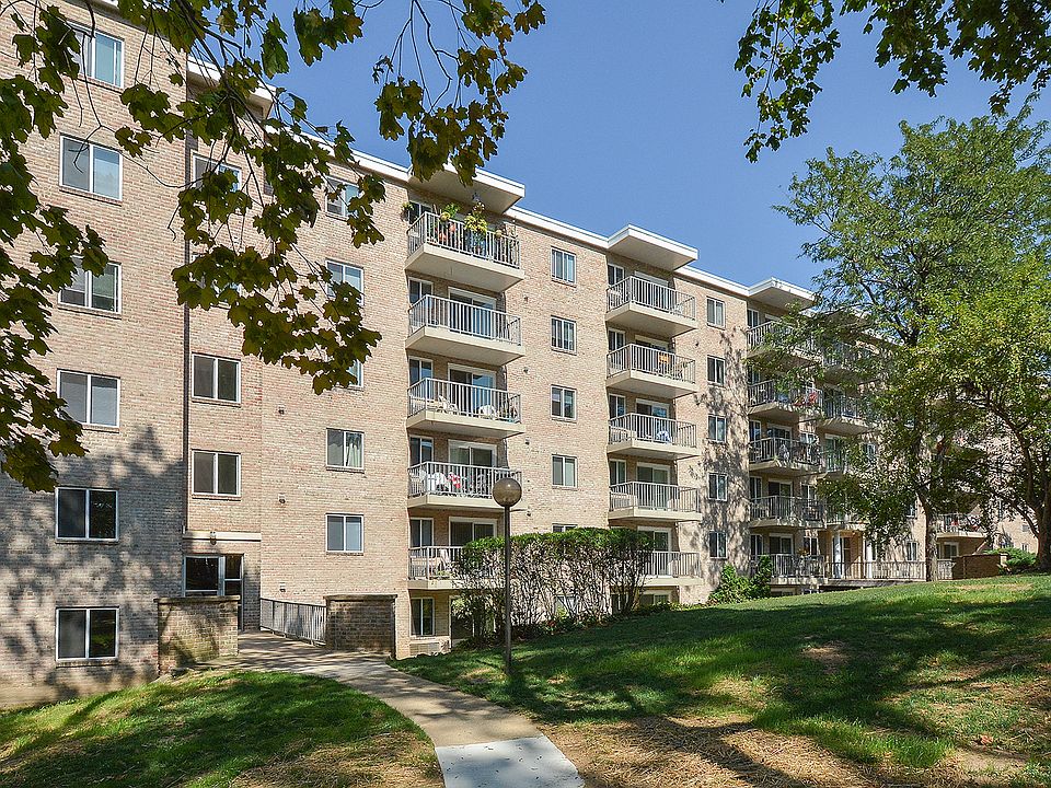Gulph Mills Village Apartments 649 S Henderson Rd King Of Prussia, PA