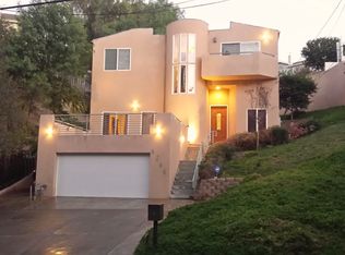 4244 Canoga Ave, Woodland Hills, CA 91364