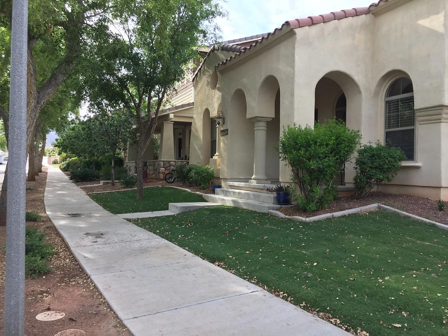 21150 W Elm Way — Photo 2
