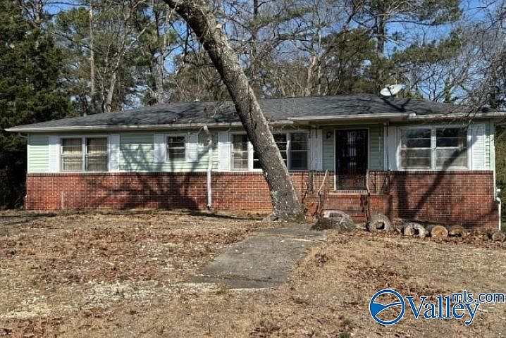 1st image of 7000 Rowan Rd
