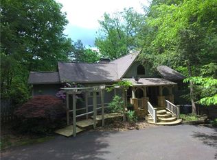 39 Mallard Cove Cir, Big Canoe, GA 30143