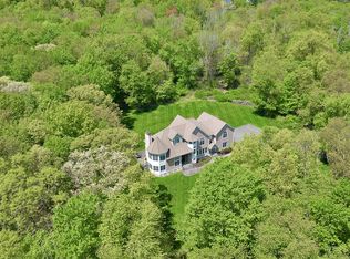 37 Wood St, Katonah, NY