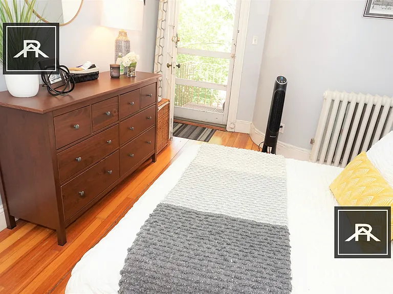 145 Winthrop Rd #8 — Photo 2