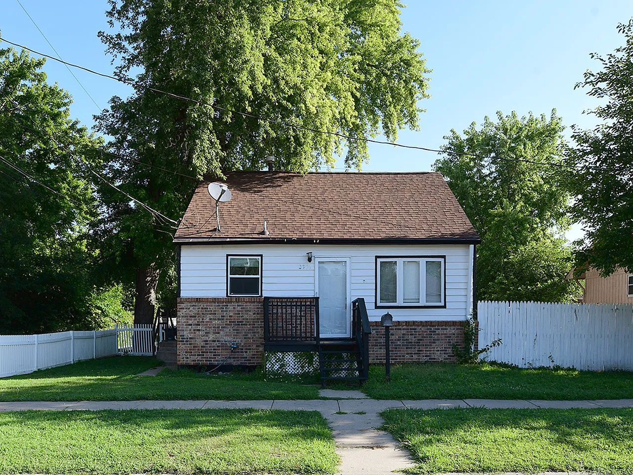3 bed, 1113 sqft, $1,500 — Photo 1