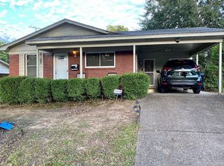 3 Rosemoor Dr, Little Rock, AR 72209