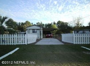 205 Palmway Dr, Satsuma, FL 32189