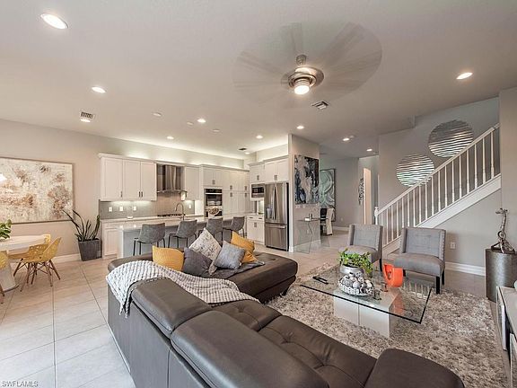 3rd image of 4170 Aspen Chase Dr