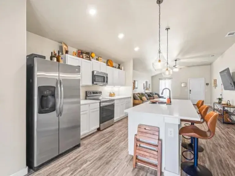 3409 Corpus Ave — Photo 8