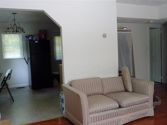In-kitchen dining area