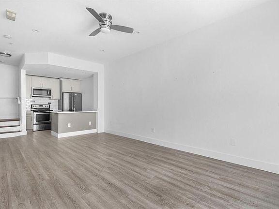5th image of 4004 Santa Maria Dr APT 104
