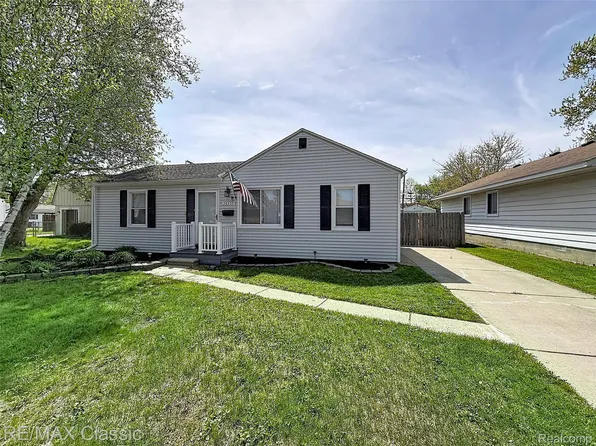 28455 Birchlawn St, Garden City, MI 48135