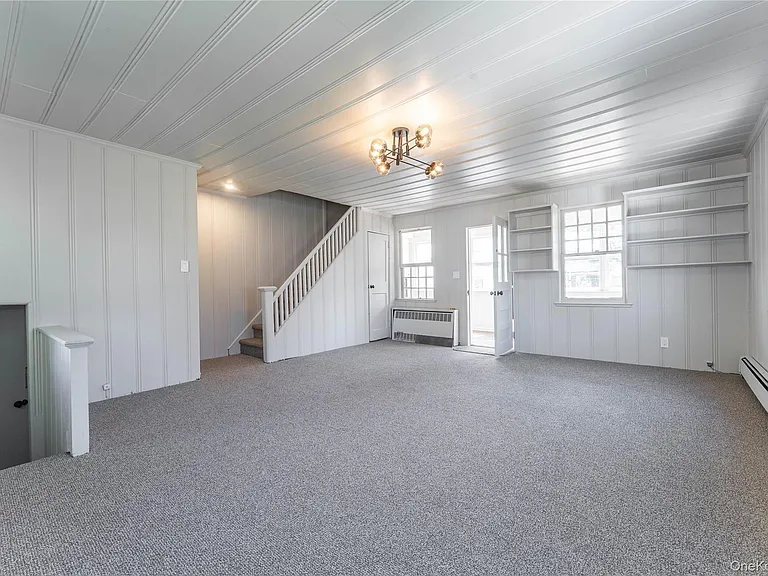 486 Oxford Rd — Photo 18