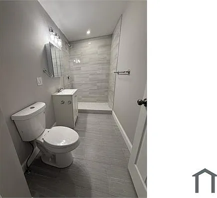 3 bed, 1600 sqft, $3,399 — Photo 4