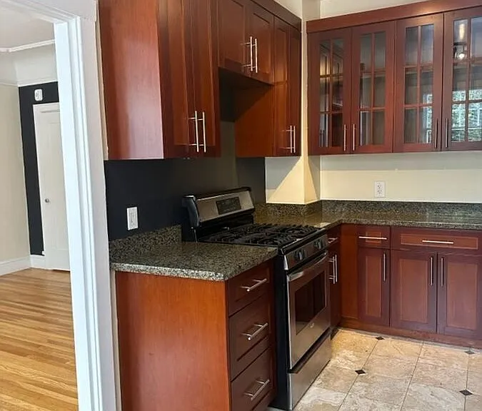 3155 Broderick St #103 — Photo 6