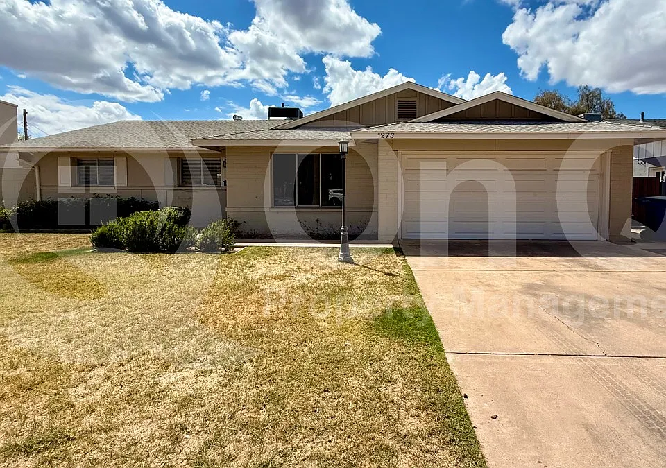 1275 E Loma Vista Dr