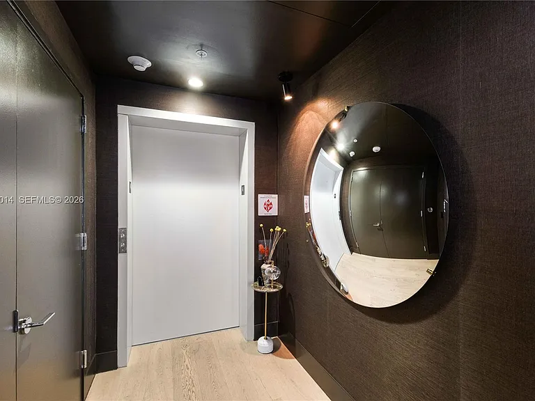6800 Indian Creek Dr #4D — Photo 32