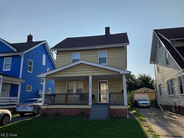 3496 W 118th St photo 1