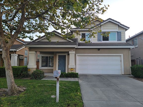 2nd image of 1017 Phoenix Ct