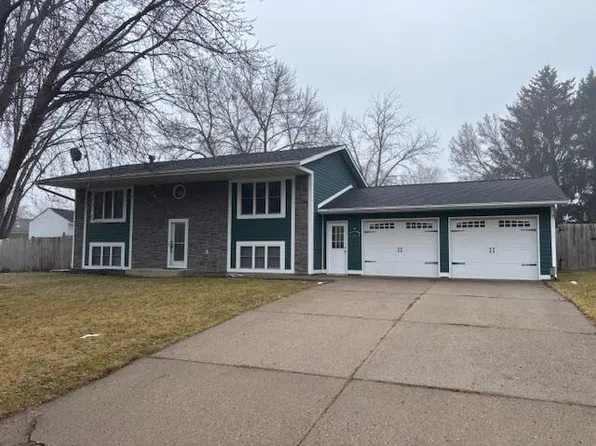 700 17th Ave NE, Waseca, MN 56093