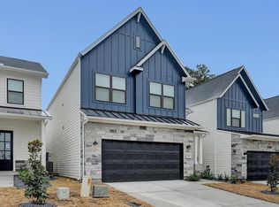 352 Summer Place Dr, Montgomery, TX 77356