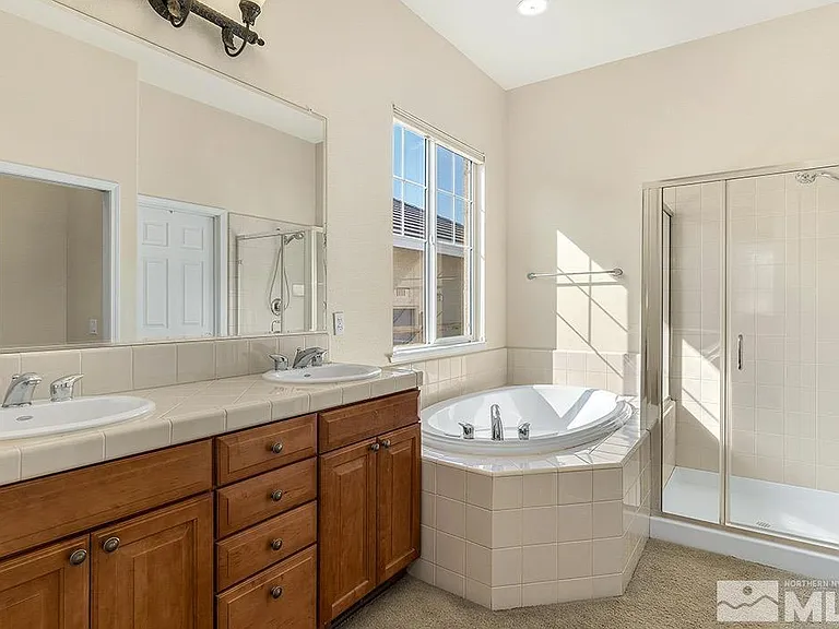 2815 Albazano Dr — Photo 5