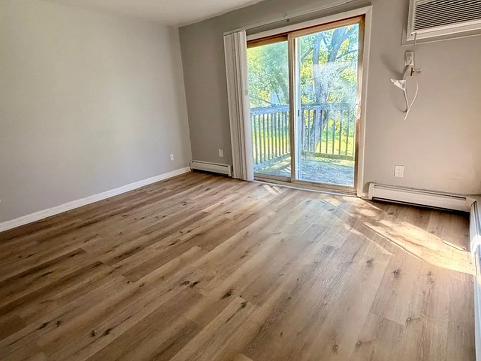 Peppertree Apartments