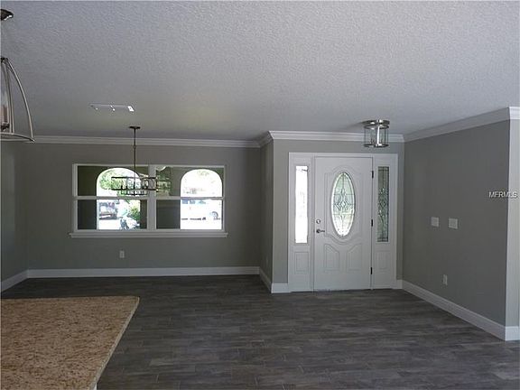 5th image of 6011 Oaken Cove Ct