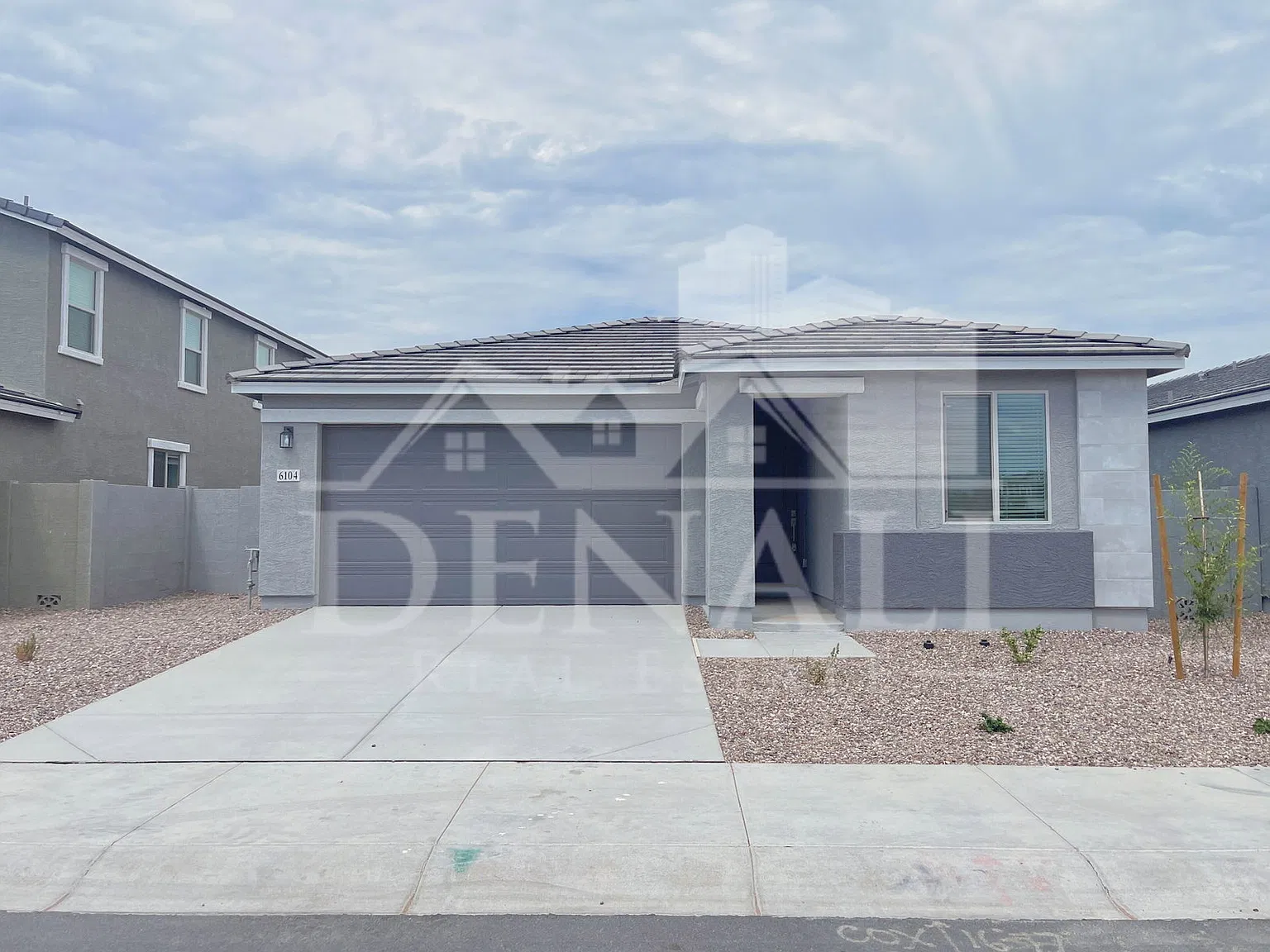 4 bed, 3.0 bath, 2071 sqft, $2,695 — Photo 1