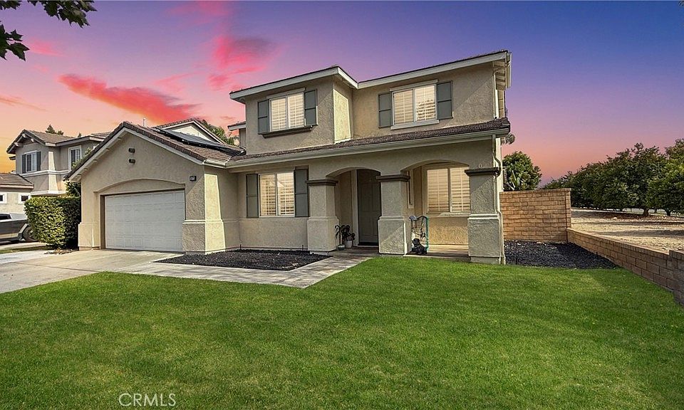 1st image of 1571 Foothill Way