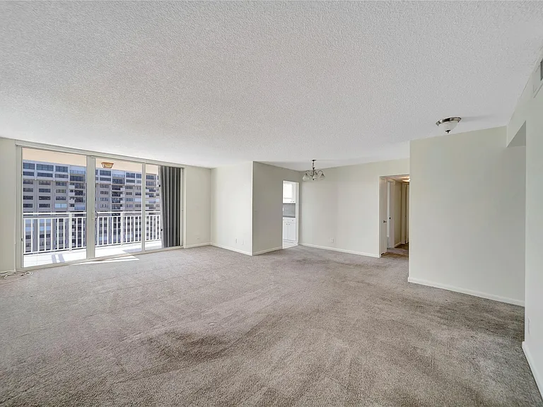 5200 N Ocean Blvd #1107B — Photo 18