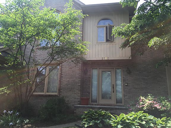 4th image of 2765 Elizabeth Ln
