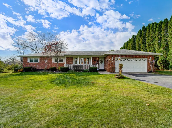 1547 Westmont Dr, Springfield, OH 45503