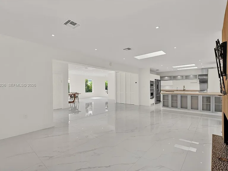 1777 Daytonia Rd — Photo 10
