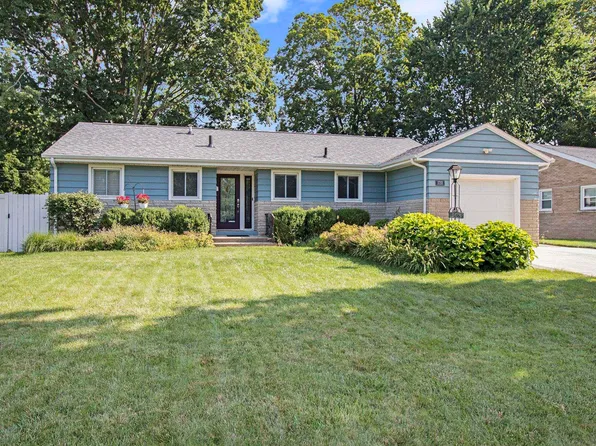 1715 Southwood Ave, South Bend, IN 46615