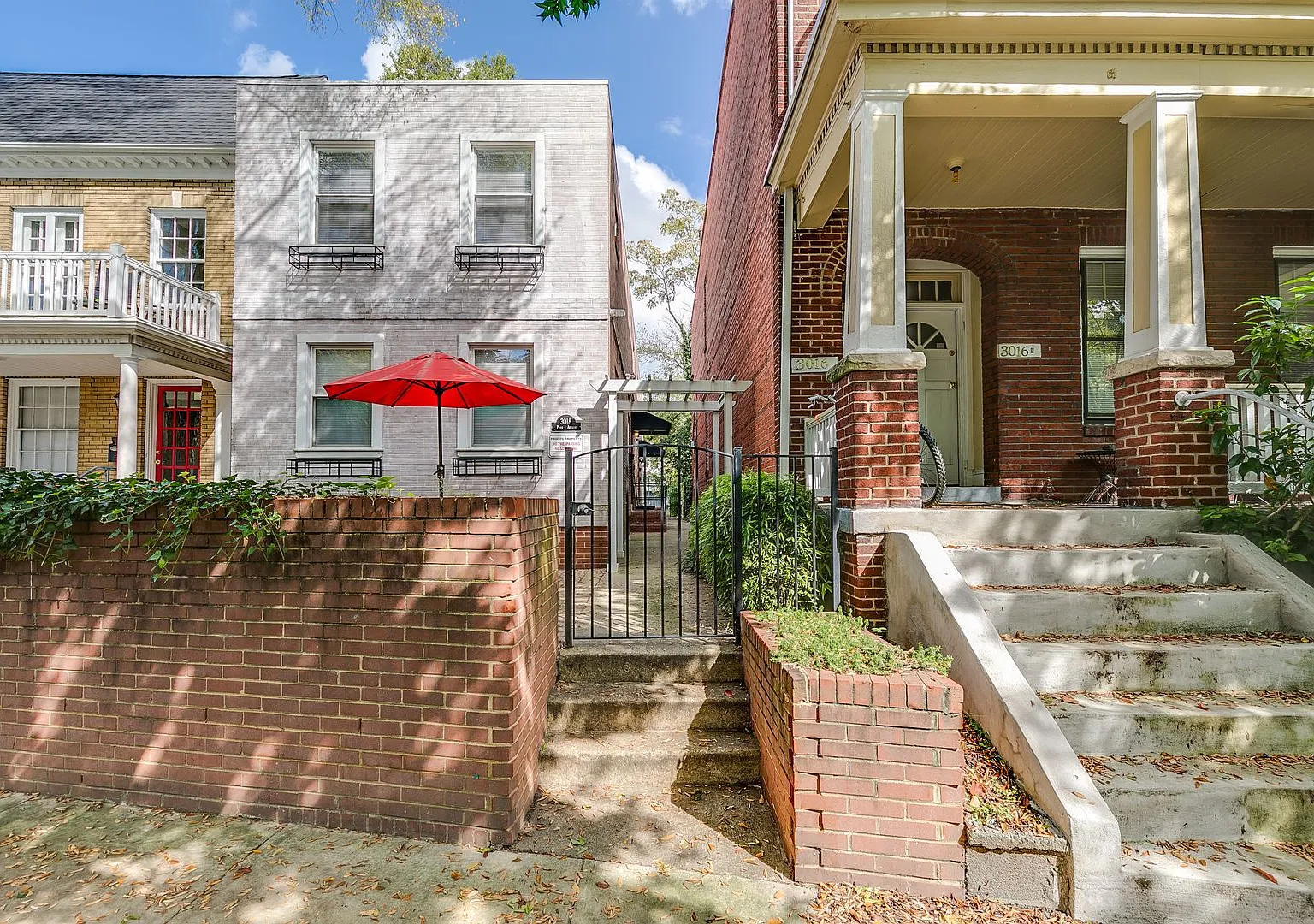 3018 Park Ave — Photo 1